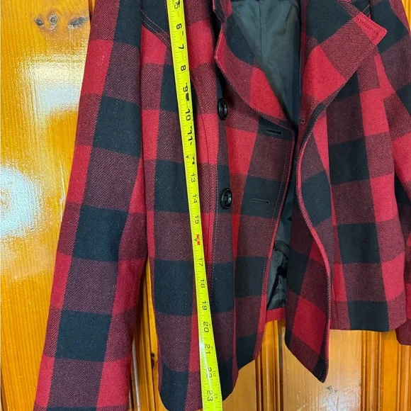GAP‎ Women's Checkered Pea Coat in Red and Black - Picture 11 of 12